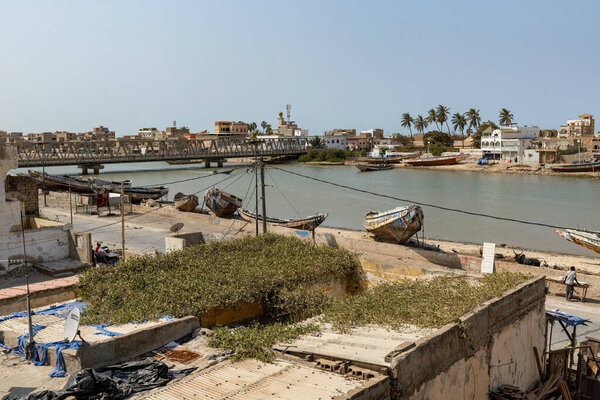 Старый город St. Louis UNESCO Heritage Site in Senegal