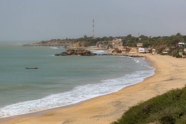 Uçurum Atlantik Okyanusu Senegal 'inden Popenguine Doğa Koruma Alanı' nın havadan görünüşü