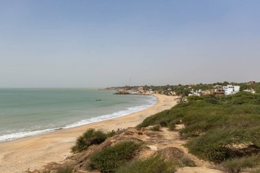 Uçurum Atlantik Okyanusu Senegal 'inden Popenguine Doğa Koruma Alanı' nın havadan görünüşü