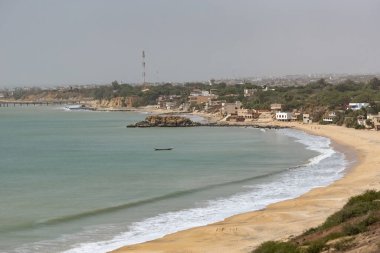 Uçurum Atlantik Okyanusu Senegal 'inden Popenguine Doğa Koruma Alanı' nın havadan görünüşü