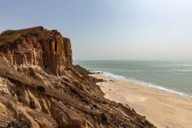 Uçurum Atlantik Okyanusu Senegal 'inden Popenguine Doğa Koruma Alanı' nın havadan görünüşü