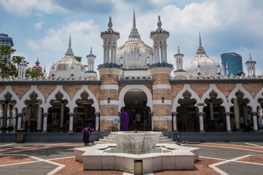 Kuala Lumpur Malezya 'daki Mescidi Jamek camiinin dış detayları