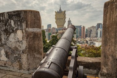 Monte Fort Hill 'deki eski top, Portekizliler tarafından Macau şehrinde inşa edilen eski kale.