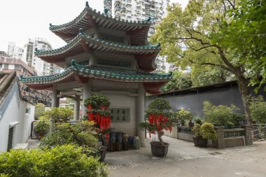 Macau 'daki Templo de Kun Iam Tong' da Çin kapısı.