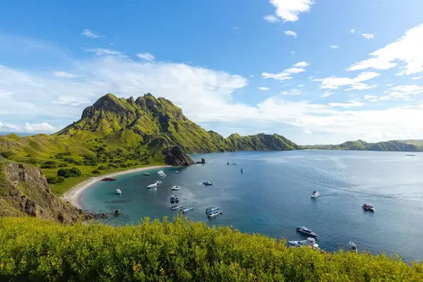 Labuan Bajo Endonezya 'dan Padar adası hava görüntüsü