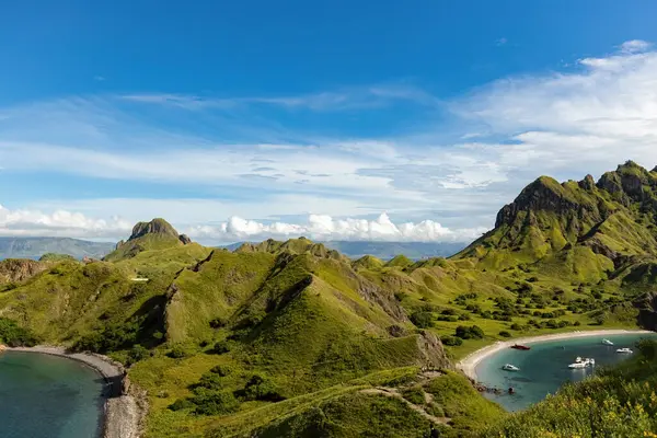 Labuan Bajo Endonezya 'dan Padar adası hava görüntüsü