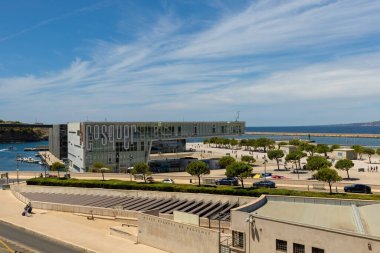 Marsilya Fransa 'daki Avrupa ve Akdeniz Medeniyetleri Müzesi veya MuCEM' in havadan görüşü