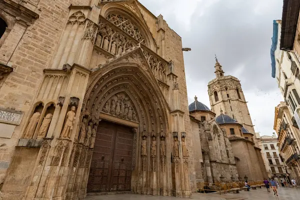 Museu de les Cincies Principe Felipe İspanya 'nın Valencia şehrinde bir bilim müzesidir.
