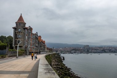 BILBAO, İspanya - 20 Temmuz 2024: Getxo, Bilbao City, İspanya