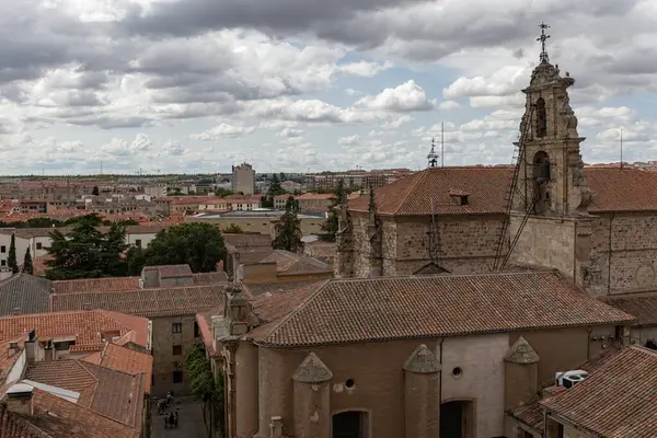İspanya Katedrali 'nin kulesinden Salamanca' nın eski kasaba manzarası