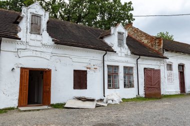 Ukrayna 'nın Lviv bölgesindeki Drogobytch kasabasındaki eski tuz fabrikasının idari binası
