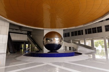 BANGKOK, THAILAND - 20 Mart 2025 Wat Phra Dhammakaya, Khlong Luang Tayland