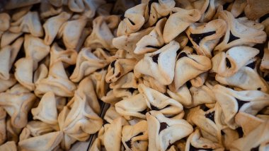 İsrail 'de Purim pişirilmiş mallar