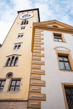 Almanya 'nın Regensburg kentindeki eski binalar ve kuleler