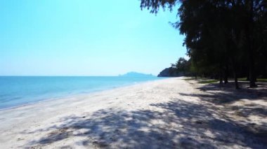Hua Hin Sahili manzarası, Tayland 'da bir başka deniz kenarı turistik merkezi..