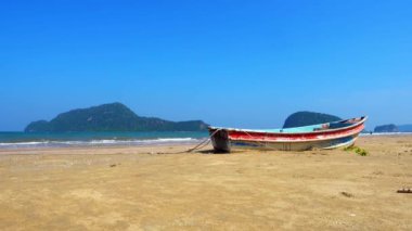 Hua Hin Sahili manzarası, Tayland 'da bir başka deniz kenarı turistik merkezi..