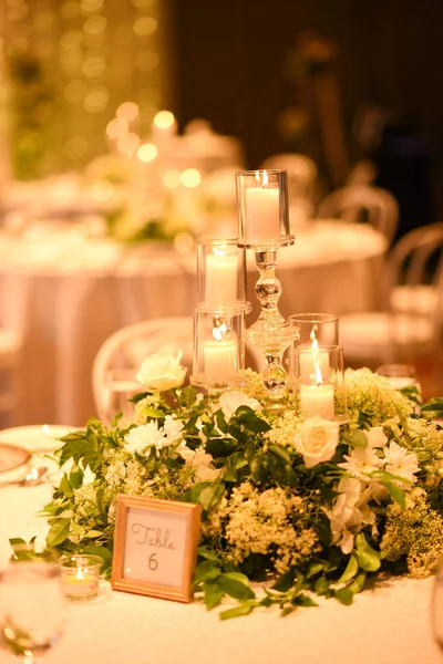 Mumlu düğün sofra takımı