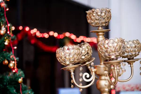 Arka planda ışık saçan inanılmaz masa dekorasyonları