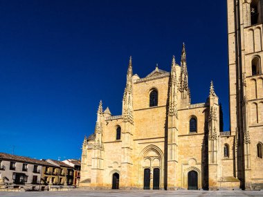 İspanya 'nın tarihi şehri Castilla y Leon' da Santa Maria de Segovia Katedrali