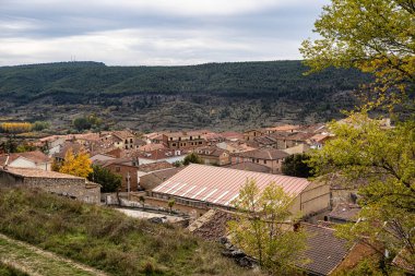 Cuenca yakınlarındaki küçük Beteta köyü, Serrania de Cuenca. Castilla la la Mancha, İspanya