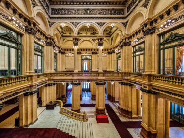 Teatro Colon, Colon Theater, dünyanın en iyi opera salonlarından biri, Buenos Aires 'in kültürel ikonu, 1857' de Buenos Aires, Arjantin 'de açıldı.
