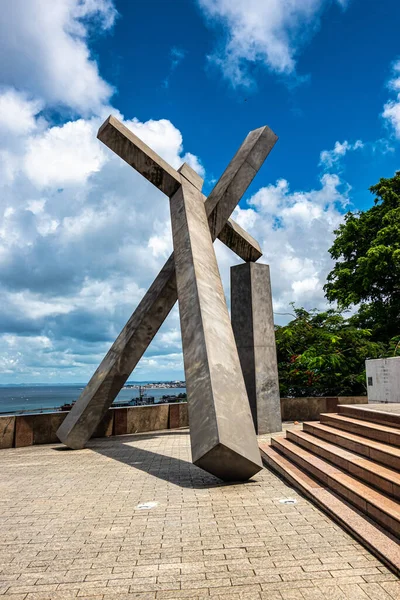 Stock image The Fallen Cross Monument, Monumento da Cruz Caida. Se Square in Salvador da Bahia, Brazil. Work of the artist Mario Cravo, pays tribute to the old Se Church