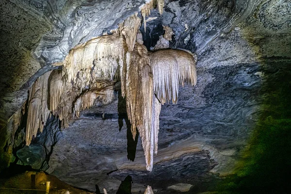 Limestone Cave Stalactite Stalagmite Formations Gruta Lapa Doce Cave Tourist — Stok fotoğraf