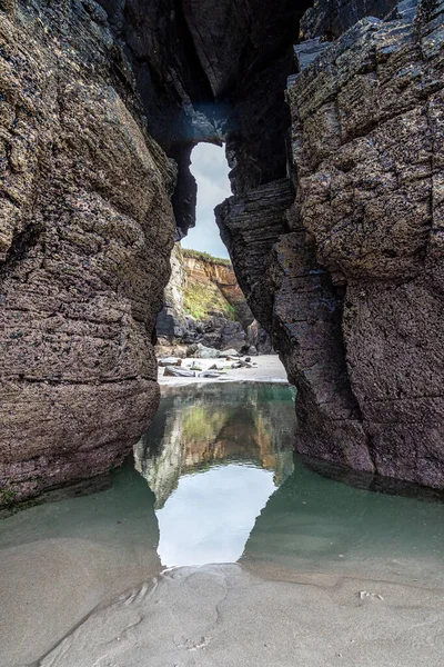 Natural Rock Arches Cathedrals Beach Playa Las Catedrales Ribadeo Galicia — Fotografia de Stock