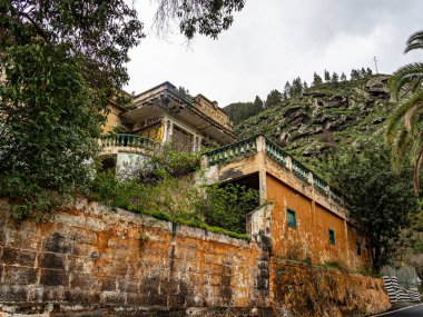 Kayıp yer Balneario Los Berrazales, Botteleria Agua de Agaete Valle de Agaete, Gran Kanarya Adaları, İspanya.