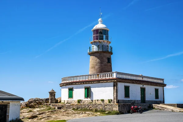 Faro Corrubedo Océano Atlántico Galicia España Faro Parte Superior Peñasco — Foto de Stock