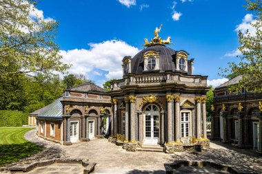 New Palace, Neues Schloss tarihi Hermitage parkında, Bavyera 'nın Bayreuth kenti yakınlarındaki Eremitage, Almanya' nın Yukarı Franconia bölgesinde