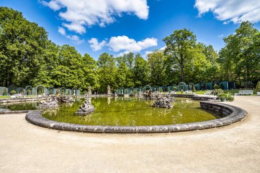 Çeşme New Palace 'da, Neues Schloss tarihi Hermitage parkında, Eremitage Bayreuth, Bavyera, Yukarı Franconia, Almanya
