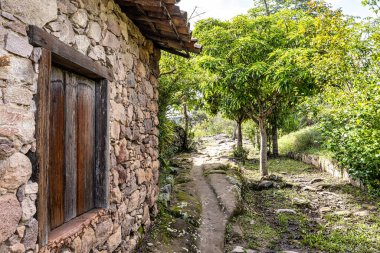 Andarai, Bahia, Brezilya 'daki İgatu, Chapada Diamantina köyündeki eski taş ev.