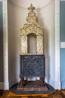 Weimar Thuringia Almanya yakınlarındaki Belvedere Kalesi 18. yüzyıldan kalma zarif bir yazlık ev. Castle Park 'tan görüntü.