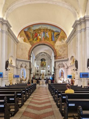 Brezilya, Santa Catarina 'daki Florianopolis Metropolitan Katedrali' nin içi. Santa Catarina eyaletinin ana kilisesi. Praca XV de Novembro 'nun tarihi anıtı