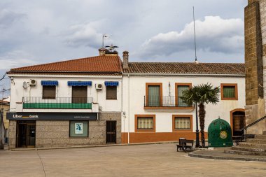 Salorino, İspanya - Mar 01, 2023: İspanya, Avrupa 'da Salorino' nun şehir, sokak, ev ve binalarının manzarası