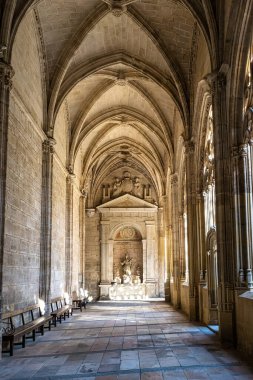 Segovia, İspanya - Haziran 06, 2023: Segovia, Castilla y Leon, İspanya 'nın tarihi kentinde Santa Maria de Segovia Katedrali' nin içi