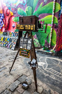 Sao Paulo, Brezilya 'da Batman taklidi yapan Beco, Vila Madalena mahallesinde sokaklara yayılan graffiti yoğunluğu nedeniyle popüler bir turizm beldesi.