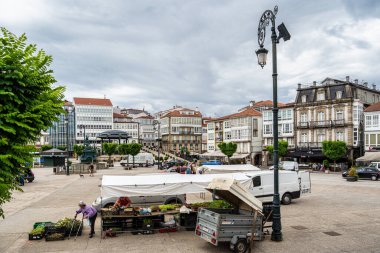 Betanzos, İspanya - 21 Haziran 2023: The Hermanos Garcia Naveira Meydanı Betanzos, Coruna, İspanya Galiçya