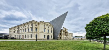 Almanya, Dresden 'deki Bundeswehr Askeri Tarih Müzesi. Alman Silahlı Kuvvetleri Askeri Müzesi, Almanya 'nın en büyük tarih müzelerinden biri.