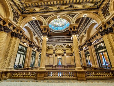 Teatro Colon, Colon Theater, dünyanın en iyi opera salonlarından biri, Buenos Aires 'in kültürel ikonu, 1857' de Buenos Aires, Arjantin 'de açıldı.