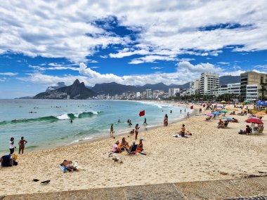 Rio de Janeiro, Brezilya - 30 Kasım 2023: Arpoador Beach, Devil 's Beach, Rio de Janeiro Brezilya Ipanema bölgesi, Güney Amerika.