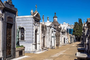 Buenos Aires, Arjantin - 14 Aralık 2023: La Recoleta Mezarlığı, Cementerio de la Recoleta, Arjantin 'in Buenos Aires semtinde yer alan bir mezarlık.