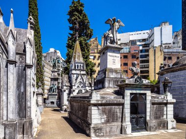 Buenos Aires, Arjantin - 14 Aralık 2023: La Recoleta Mezarlığı, Cementerio de la Recoleta, Arjantin 'in Buenos Aires semtinde yer alan bir mezarlık.