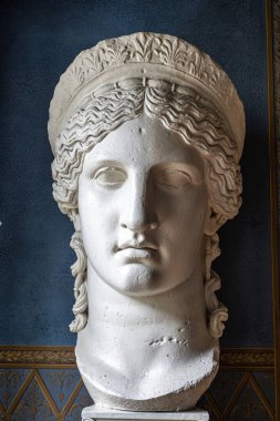 Weimar, Almanya - 11 Mayıs 2023: Almanya 'nın Weimar kentindeki Johann Wolfgang von Goethe' nin evi. Goethe Müzesi, Johann Wolfgang Goethe 'nin hayatına ve çalışmalarına adanmıştır..