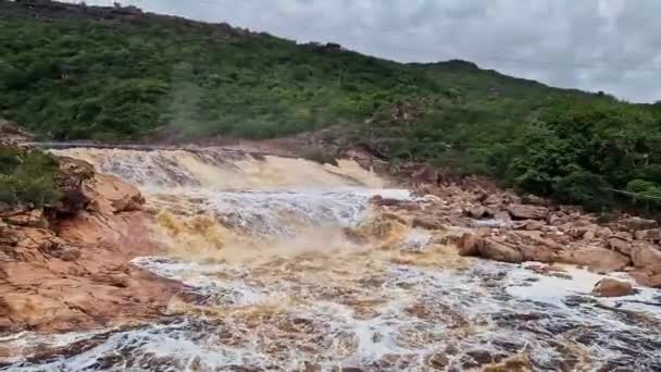 Donana Waterfall Paraguassu River Dark Waters Due Iron Ore Andarai — Vídeo de Stock