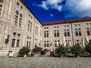 Münih, Almanya - 21 Eylül 2023: Münih Konağı veya Münih Konutu, Almanya 'nın Bavyera eyaletinde yer alan eski kraliyet sarayı.