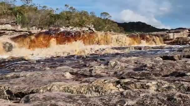 Tiburtino Waterfall Mucuge Chapada Diamantina Bahia Brazil Running Rocks Stones – stockvideo