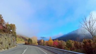 Roncal Vadisi 'nden geçerken, Navarre' de Valle de Roncal, İspanya 'da Navarra, Avrupa