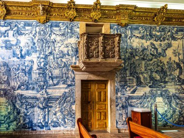 Portekiz 'deki Algarve, Loule, Faro Bölgesi, Hamile Kalma Sandığı' nın İçi.